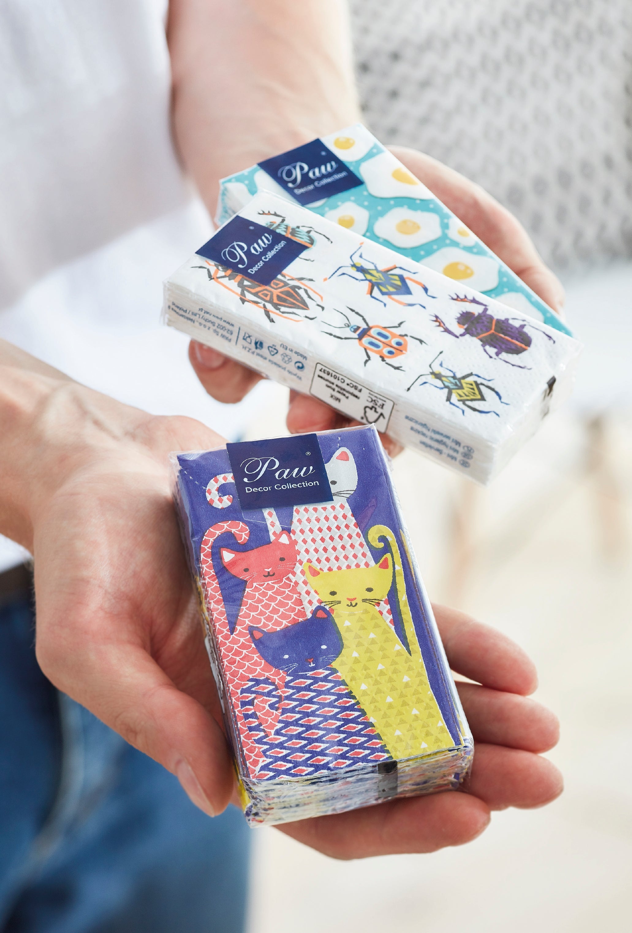 POCKET FACIAL TISSUES