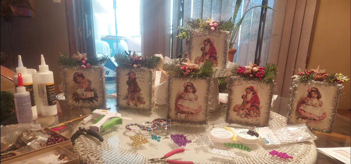 Christmas in July: Festive Craft Ideas with Decoupage Rice Paper, Napkins & More