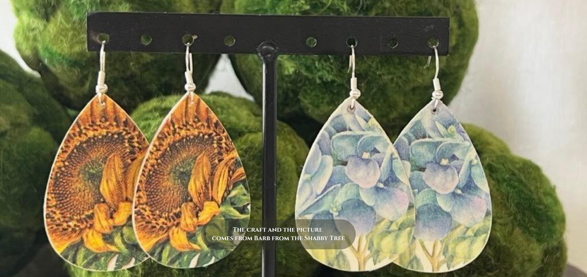  Mother's Day Gifts with Floral Designs Paper Napkins